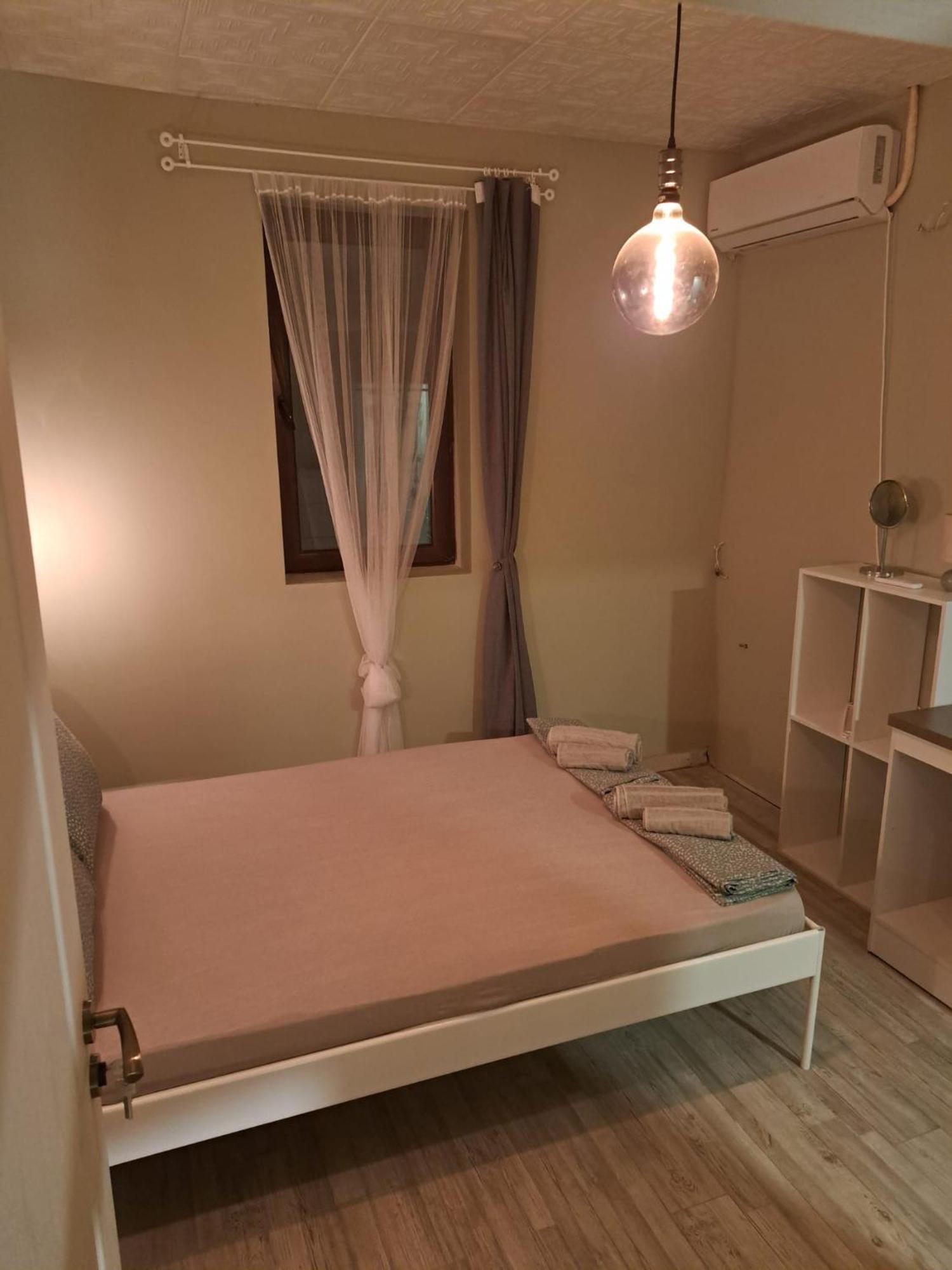 Downtown - Han Teo Suites - Center Plovdiv - Kapana Art District Kültér fotó